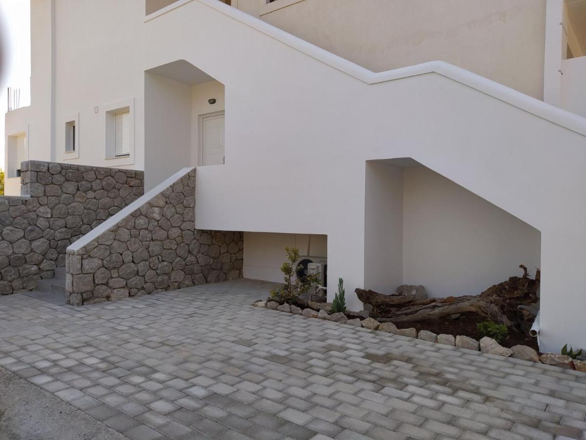 Estia - Brand New Apartment In Ermioni Village Exterior photo
